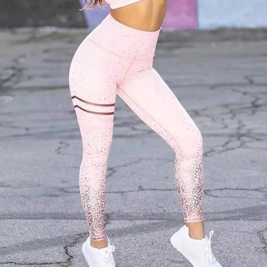 Sportowe legginsy – jak je nosić? - Maybella.pl