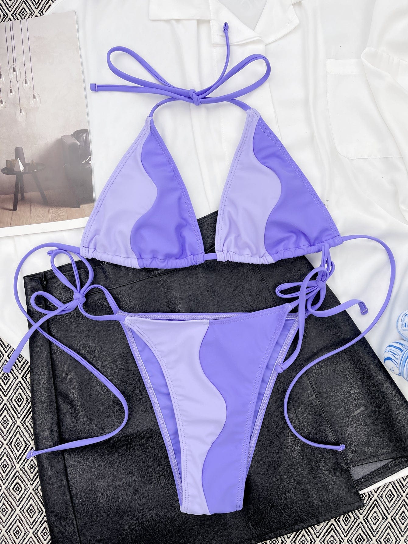 Dwuczęściowe bikini z wiązaniem
