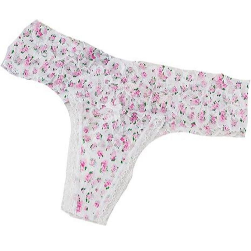 Koronkowe stringi w kwiatowy wzór