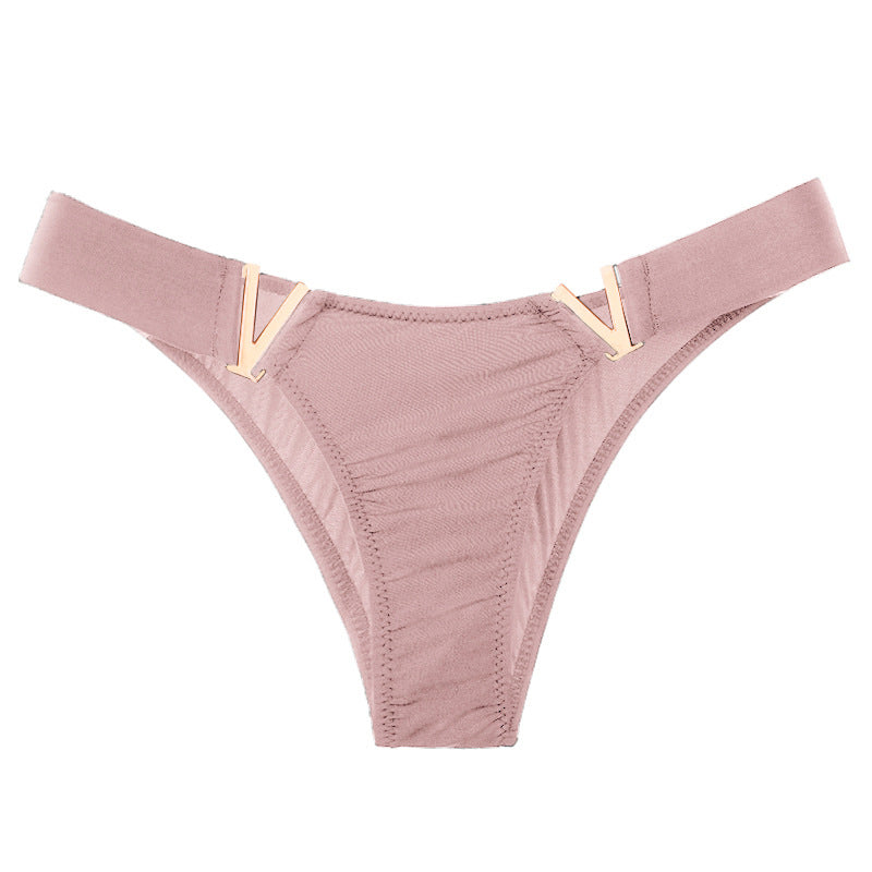 Figi z metalowymi akcentami w kolorze rose gold