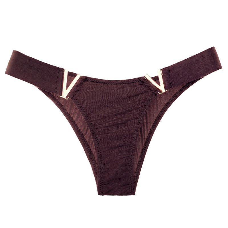 Figi z metalowymi akcentami w kolorze rose gold