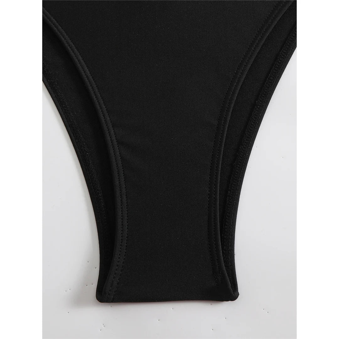 Monokini z regulowanym ramiączkiem