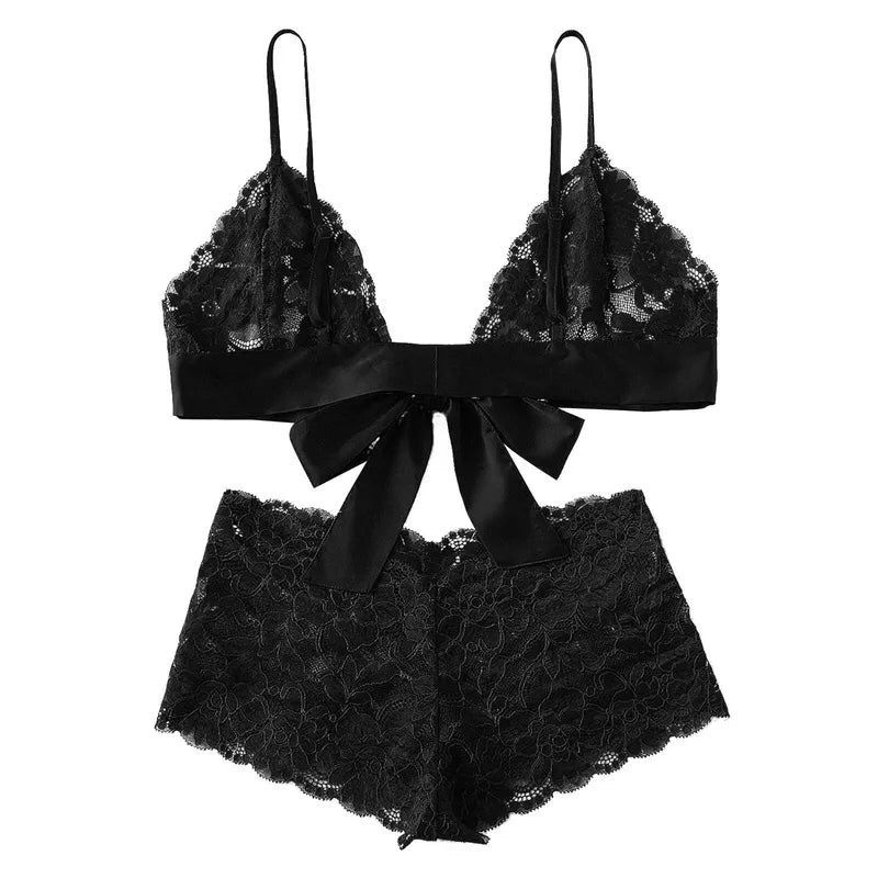 Komplet bielizny koronkowej z kokardą na mostku