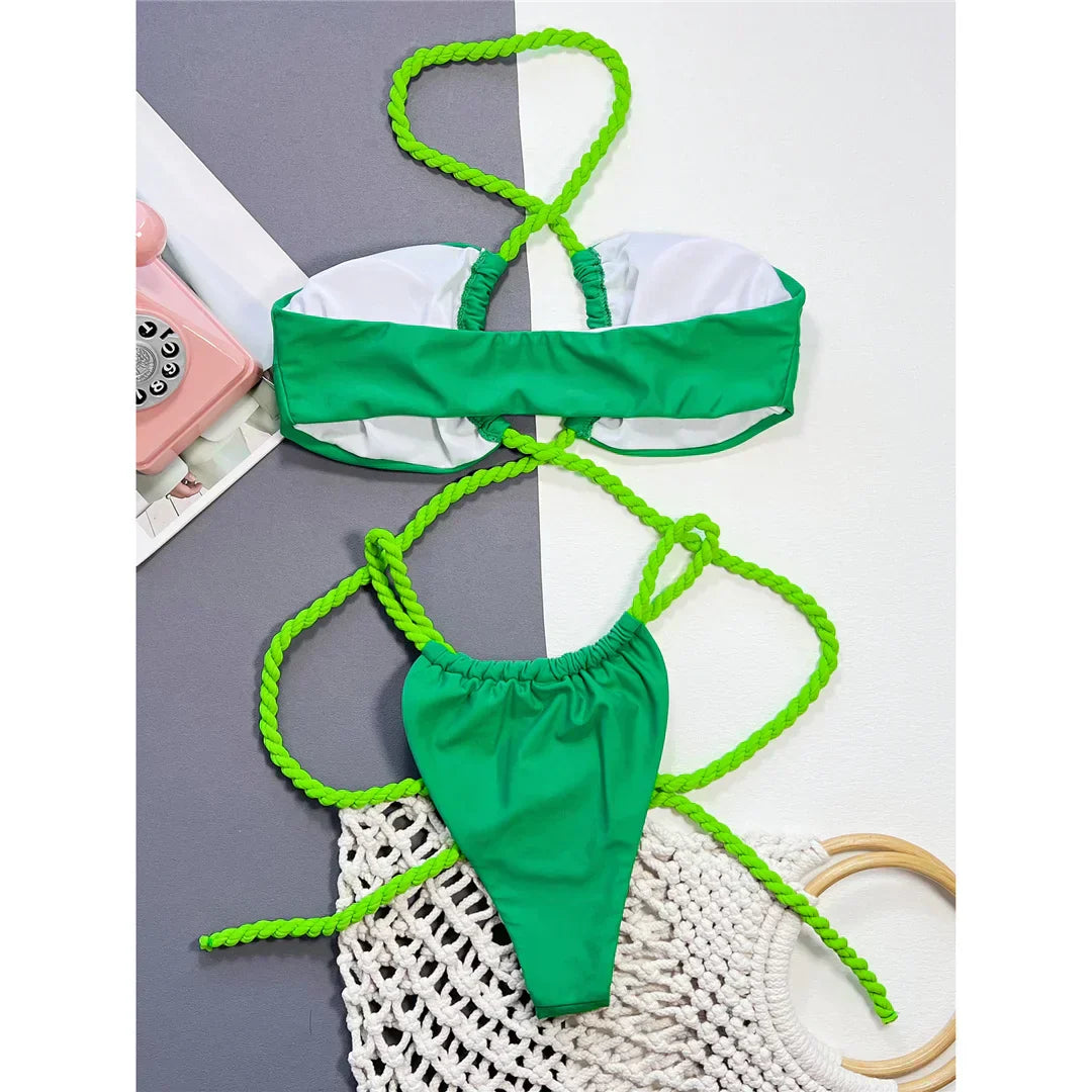 Dwuczęściowy strój kąpielowy z bandeau biustonoszem