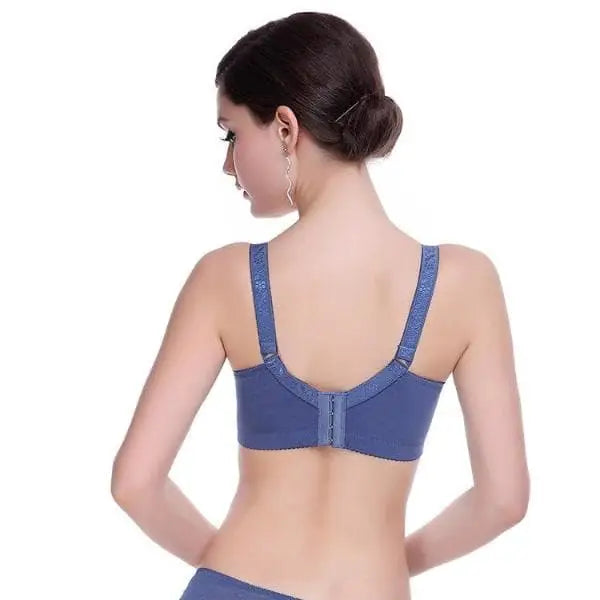 Biustonosz push-up z dekoracyjną zawieszką