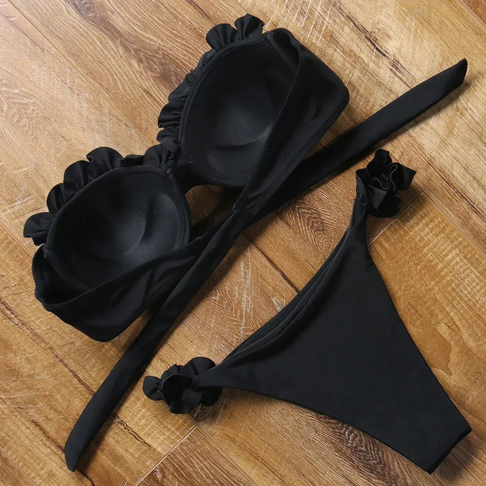 Dwuczęściowy strój kąpielowy bikini z ozdobną falbanką