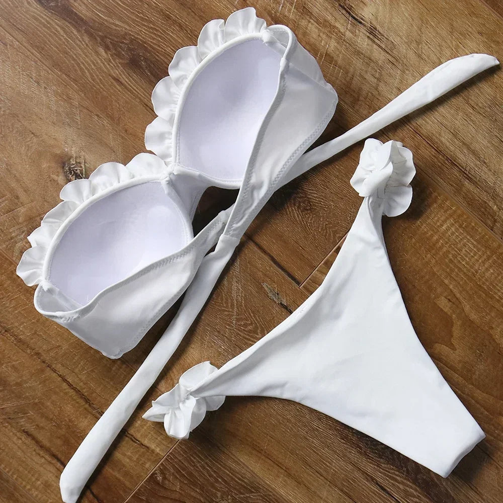 Dwuczęściowy strój kąpielowy bikini z ozdobną falbanką