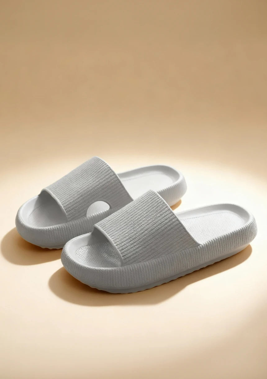 Kapcie domowe na platformie