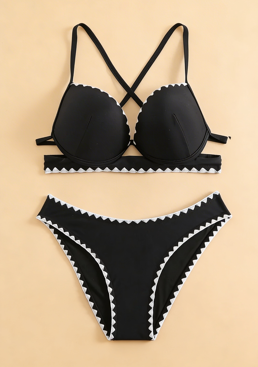 Bikini z regulowanym wiązaniem na plecach