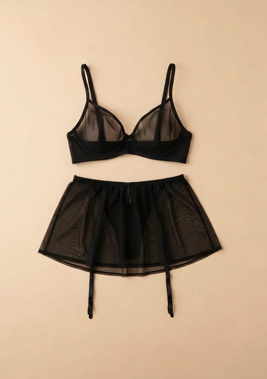 Komplet bielizny z przezroczystym materiałem