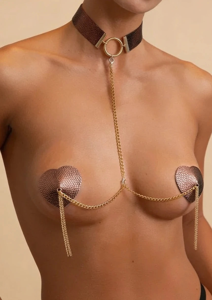 Choker z nasutnikami