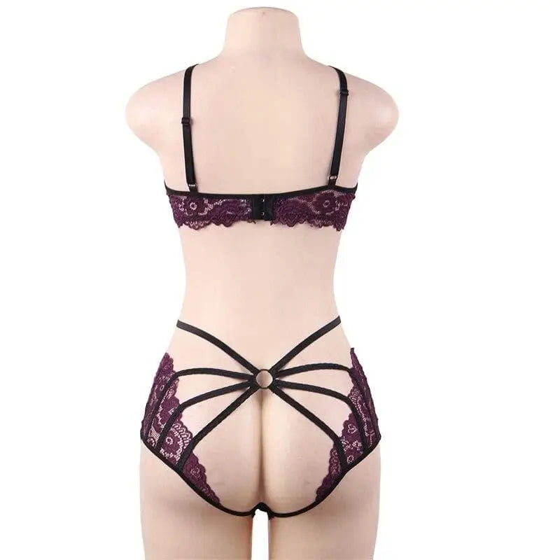 Komplet bielizny koronkowej z paskami na dekolcie