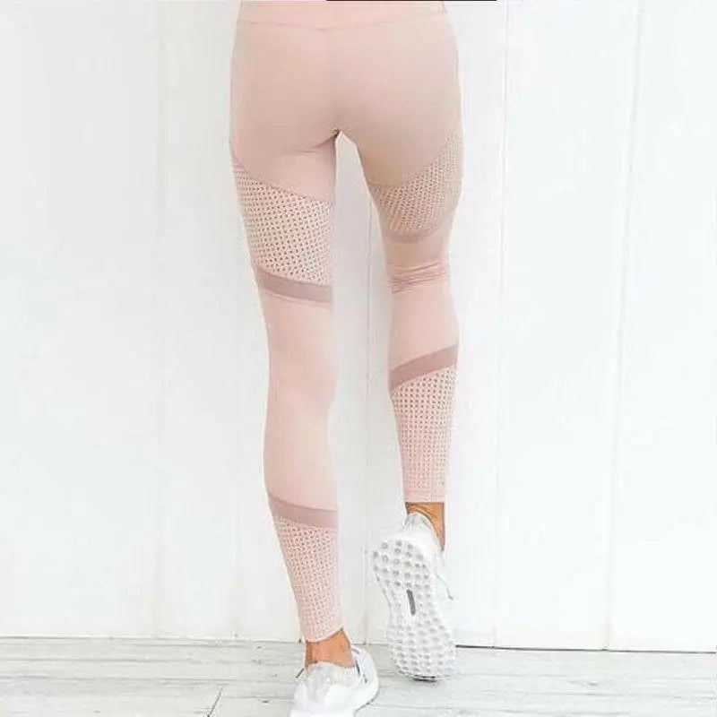 Legginsy sportowe z ażurowymi wstawkami