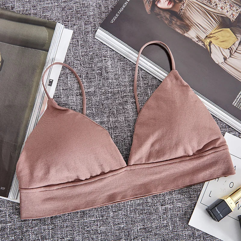 Miękki biustonosz bralette na cienkich ramiączkach