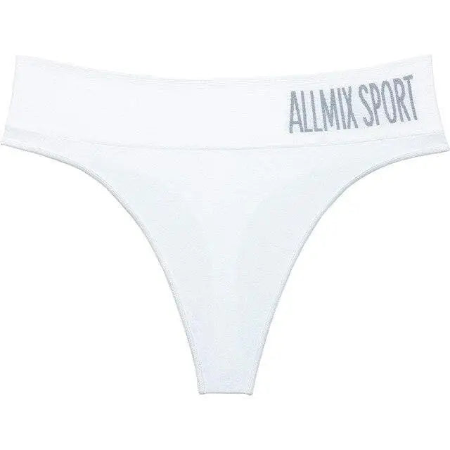 Stringi szerokie w sportowym stylu