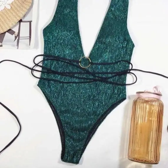 Strój kąpielowy jednoczęściowy z prążkowanego materiału