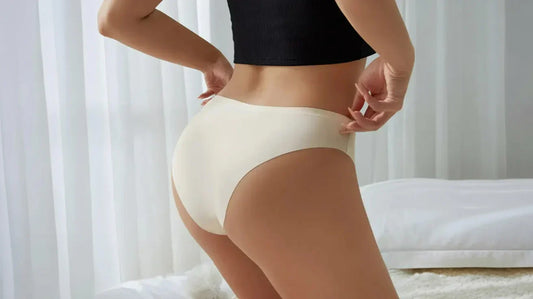 Majtki bezszwowe – kiedy warto po nie sięgnąć i jakie wybrać?