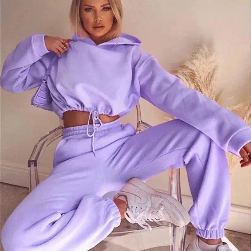 Bluzy damskie z kapturem