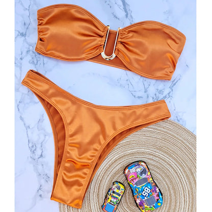 Bikini bez ramiączek z regulowanymi wkładkami