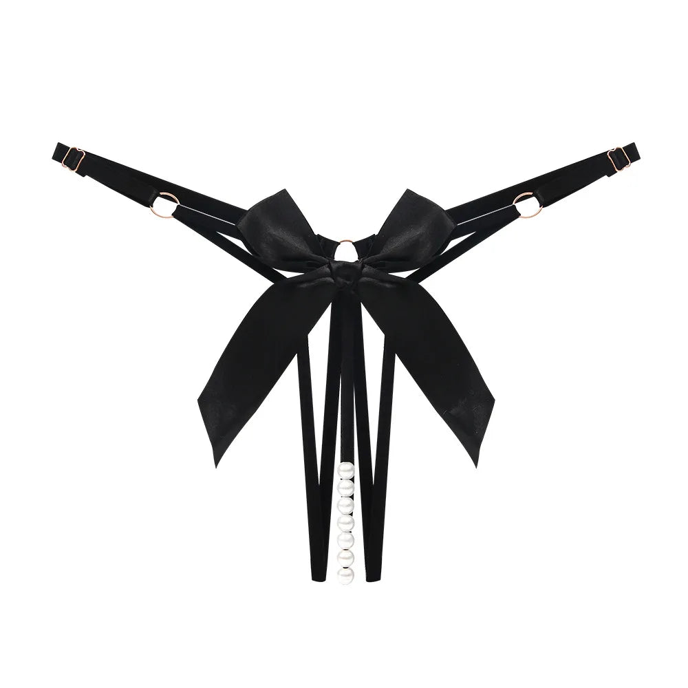 Stringi z regulowanymi paskami w biodrach