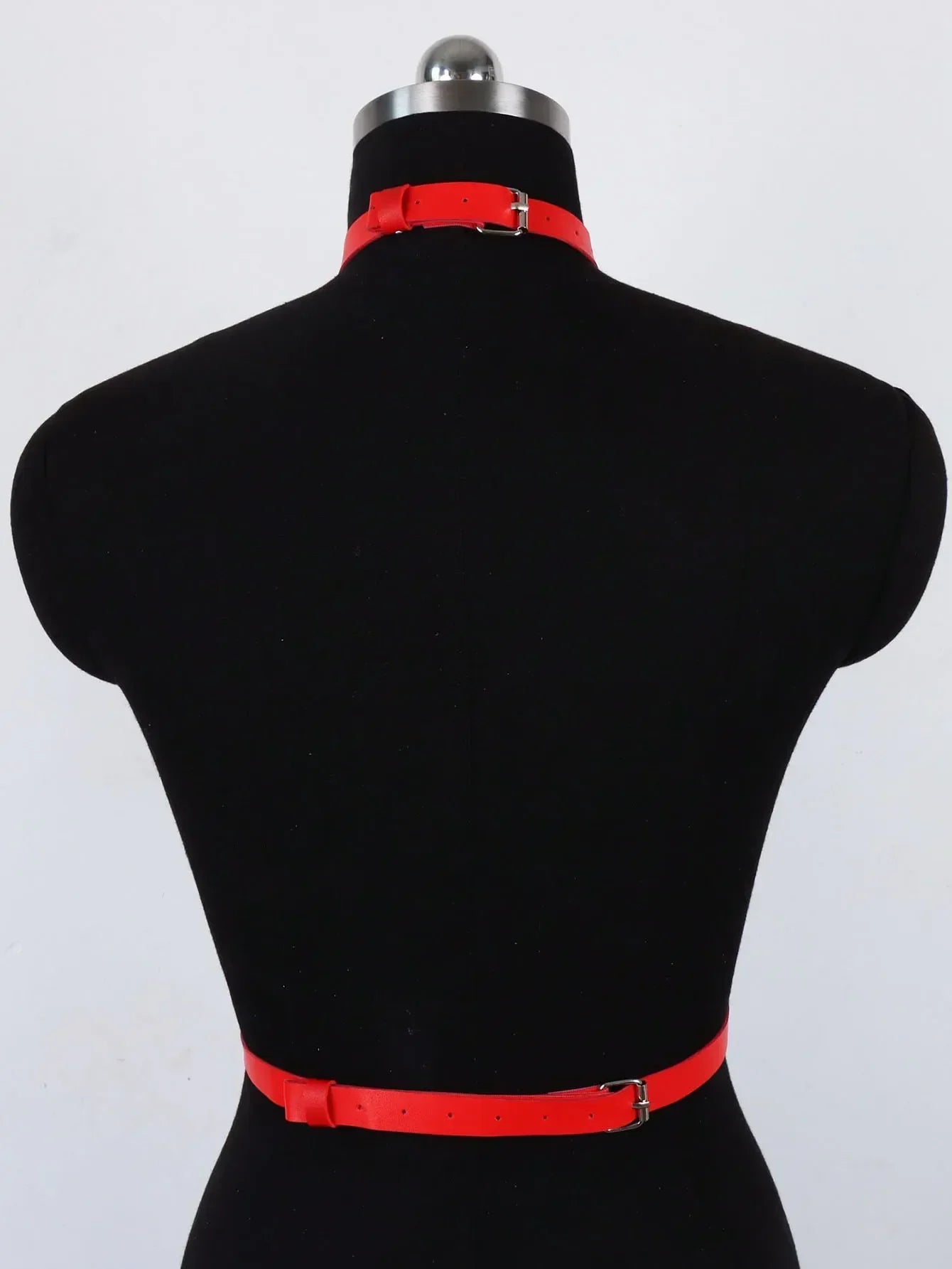 Harness na biust z regulowanym zapięciem