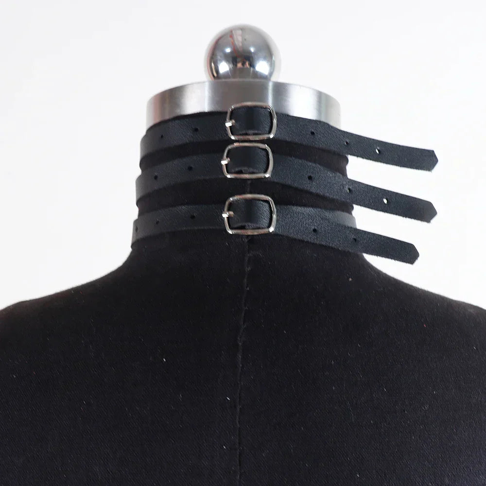 Choker harness z centralnym pierścieniem