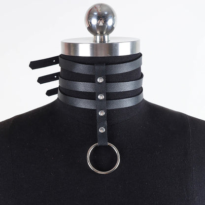 Choker harness z centralnym pierścieniem