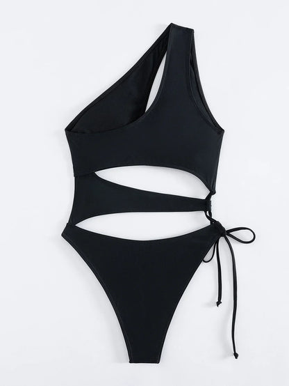 Monokini z odważnymi wycięciami