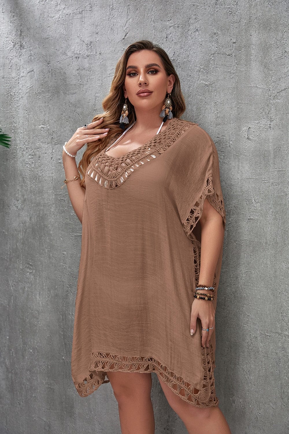 Suknia plażowa plus size z regulowanym wiązaniem