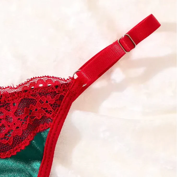 Świąteczny komplet bielizny z welurowym biustonoszem