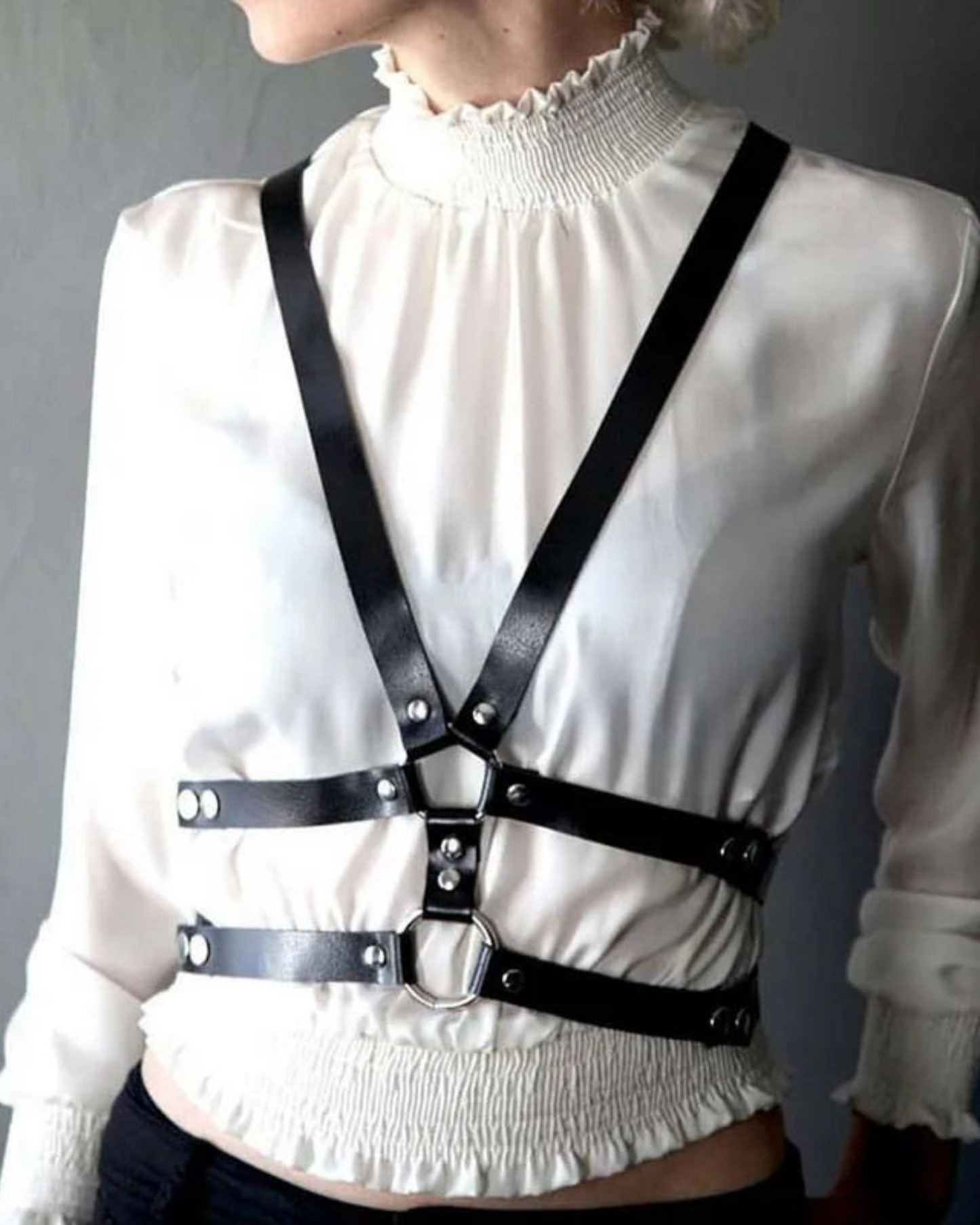 Czarny Harness Frances