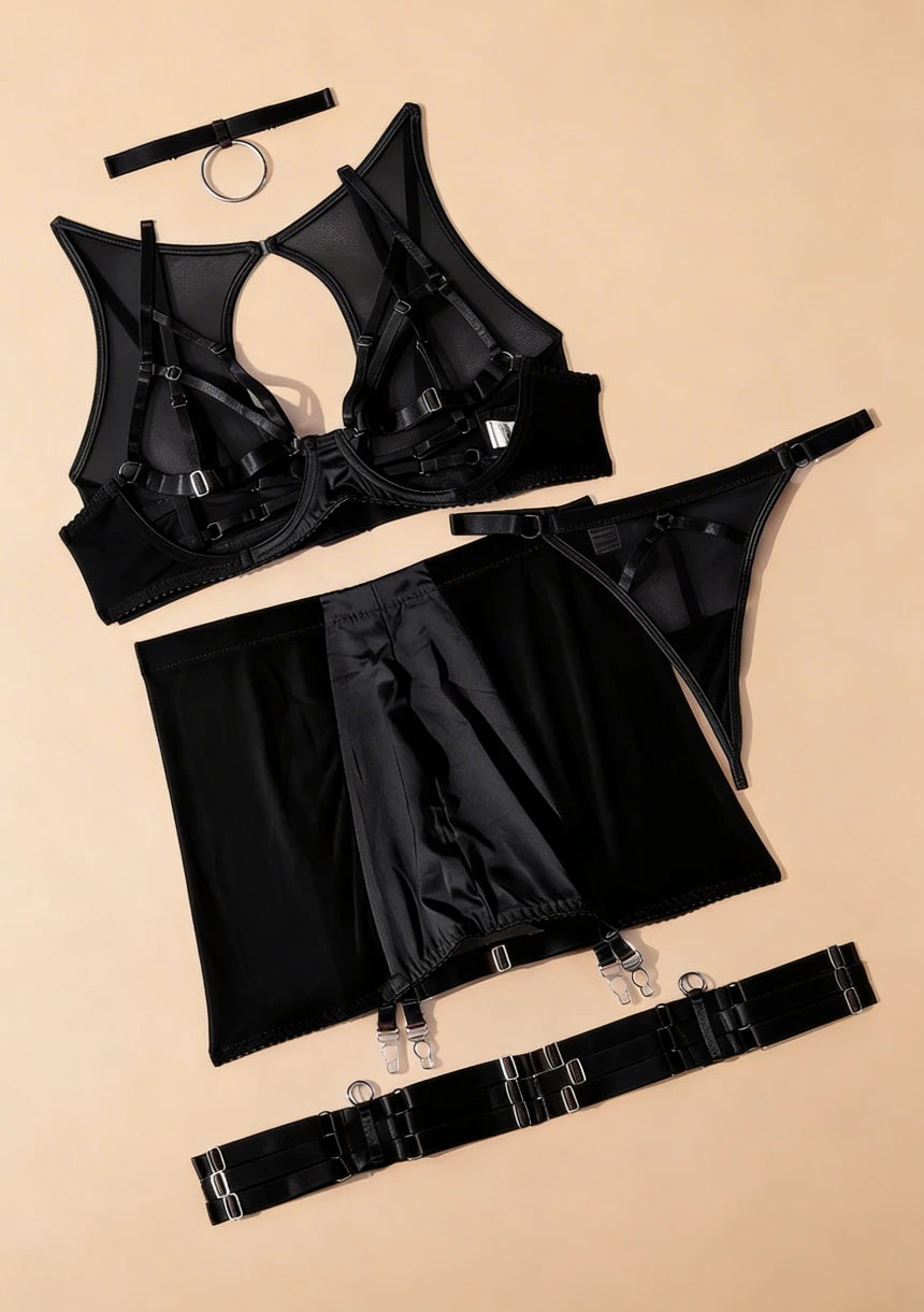 Komplet bielizny z przezroczystym materiałem