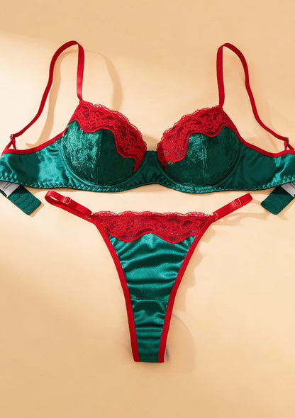 Świąteczny komplet bielizny z welurowym biustonoszem