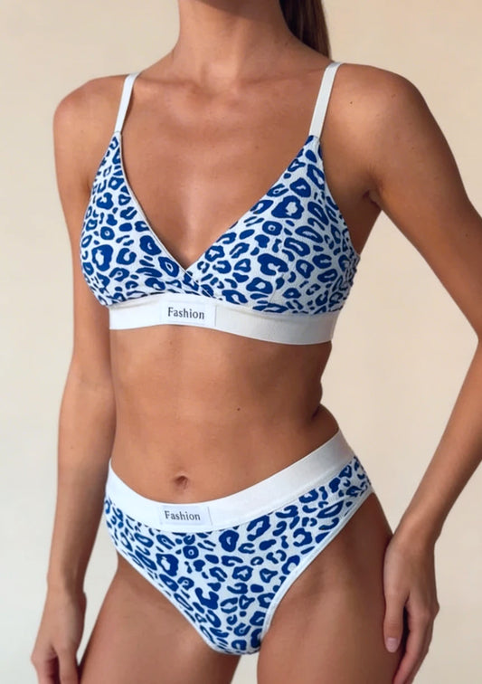 Wygodny komplet bielizny w panterkę