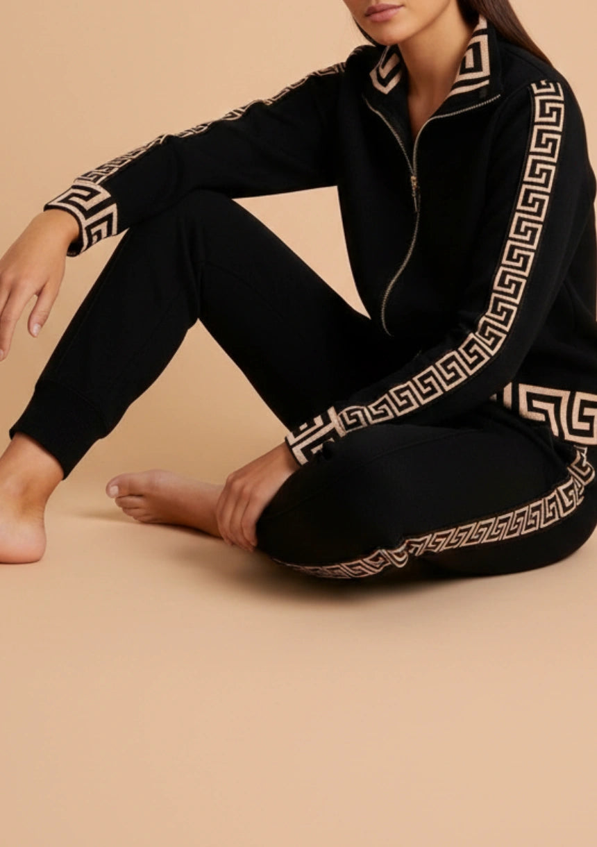 Ozdobny komplet sportowy