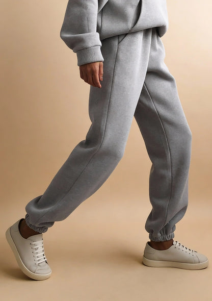 Luźny komplet sportowy