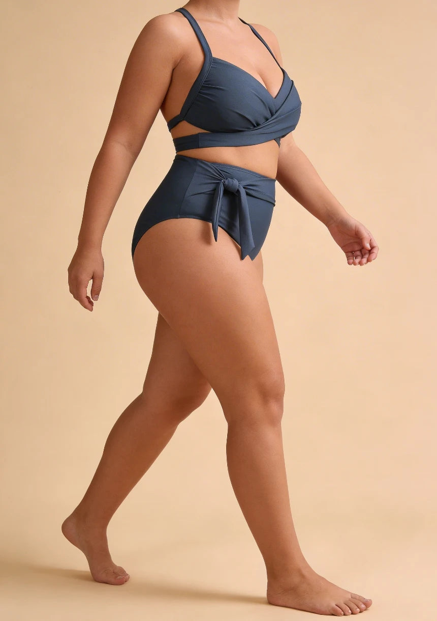 Strój kąpielowy plus size z regulowanymi ramiączkami