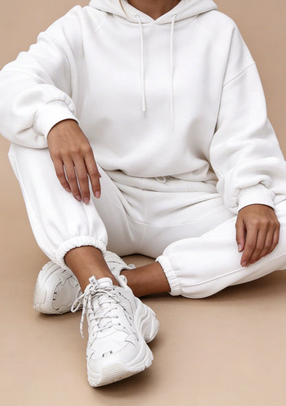 Dresowy komplet sportowy