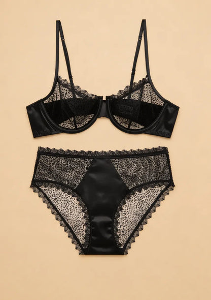 Komplet bielizny koronkowej o klasycznym kroju