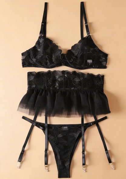 Komplet bielizny z regulowanymi elementami