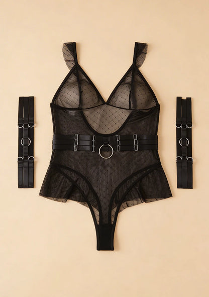 Body z regulowanymi ramiączkami