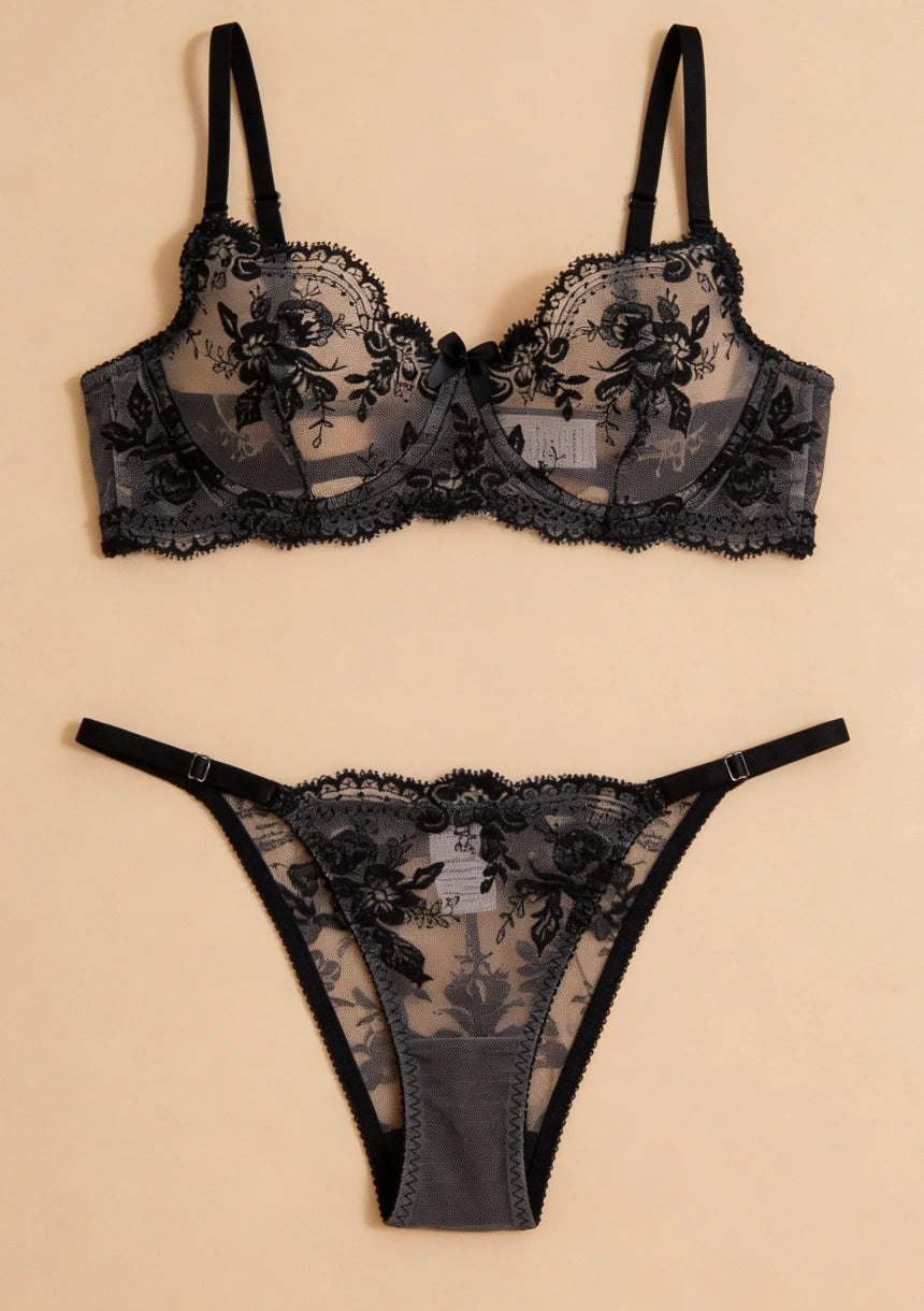 Komplet bielizny koronkowej