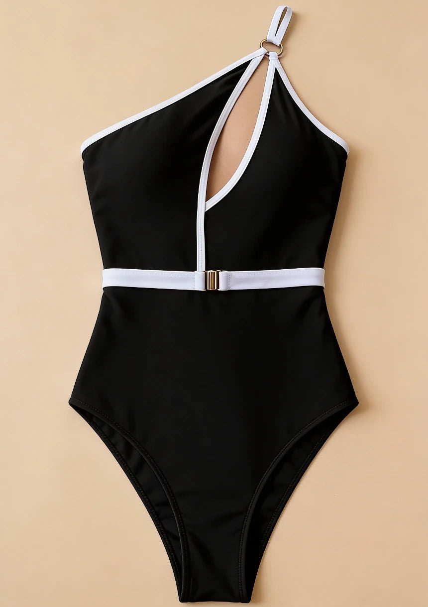 Asymetryczny jednoczęściowy strój kąpielowy