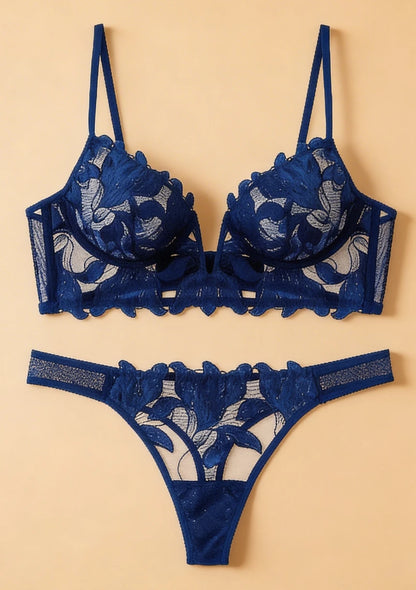 Komplet bielizny z regulowanymi ramiączkami