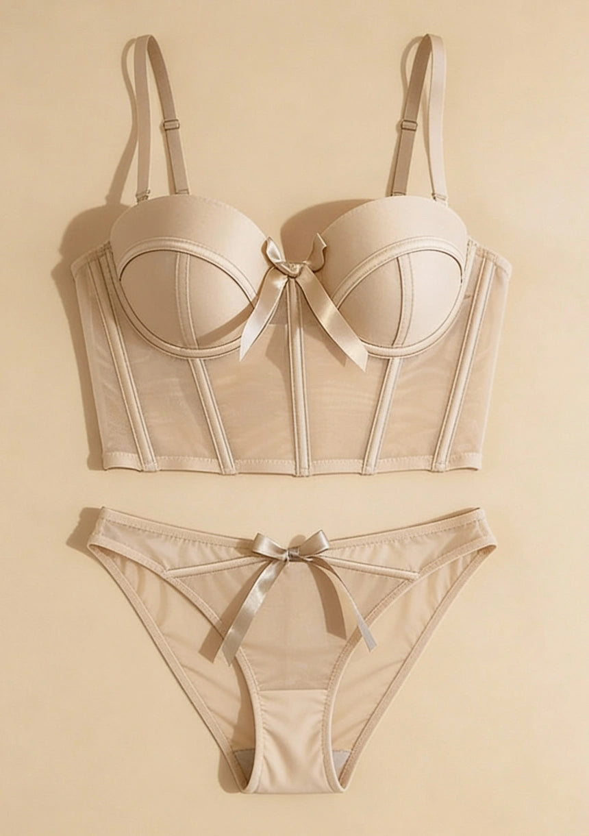 Komplet bielizny damskiej z gorsetową górą