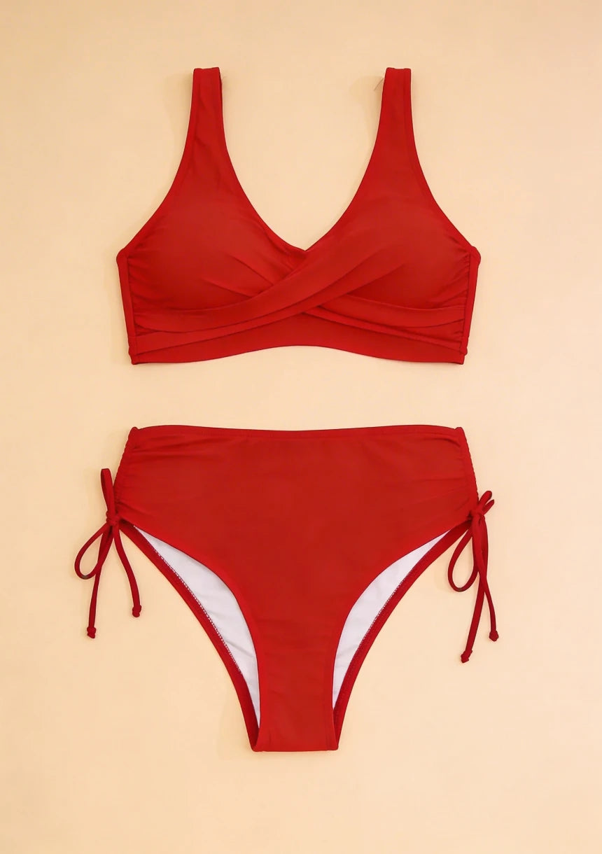 Dwuczęściowy strój kąpielowy z podwyższonym stanem