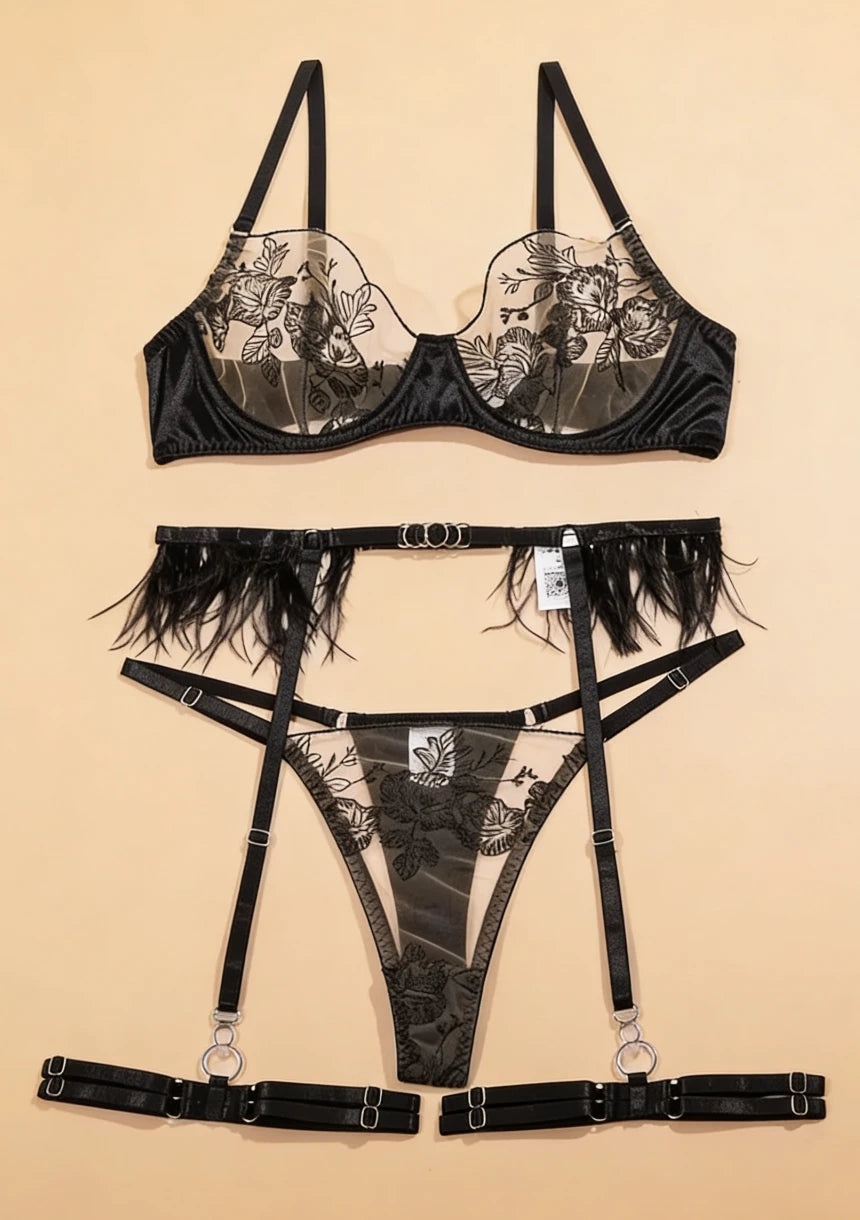 Komplet bielizny z regulowanymi ramiączkami