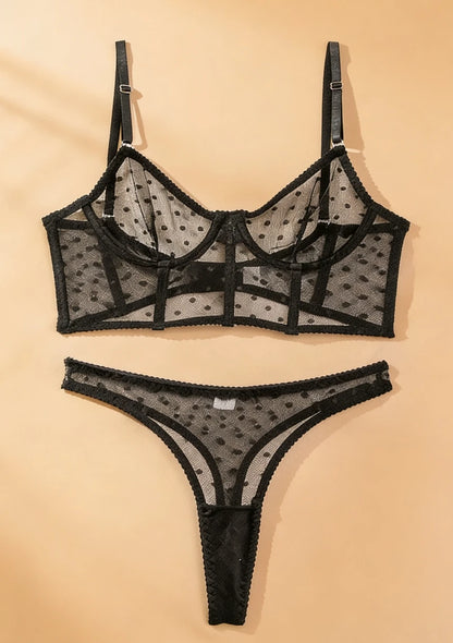 Komplet bielizny z regulowanymi ramiączkami