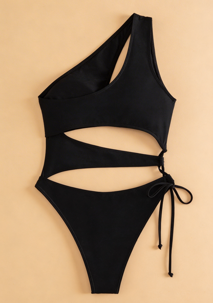 Monokini z odważnymi wycięciami