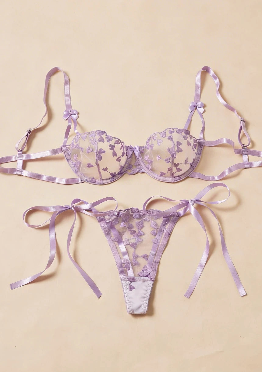 Wiązany komplet bielizny z serduszkami